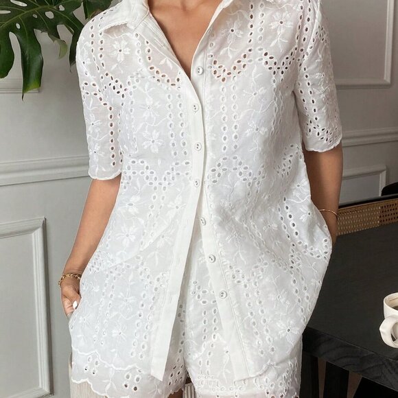 White Casual Women's Front Button Short Sleeve Top And Shorts Set - Picture 7 of 7